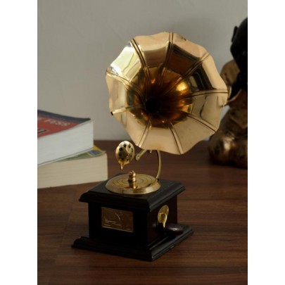 Antique Music Decorative Gramophone Showpiece